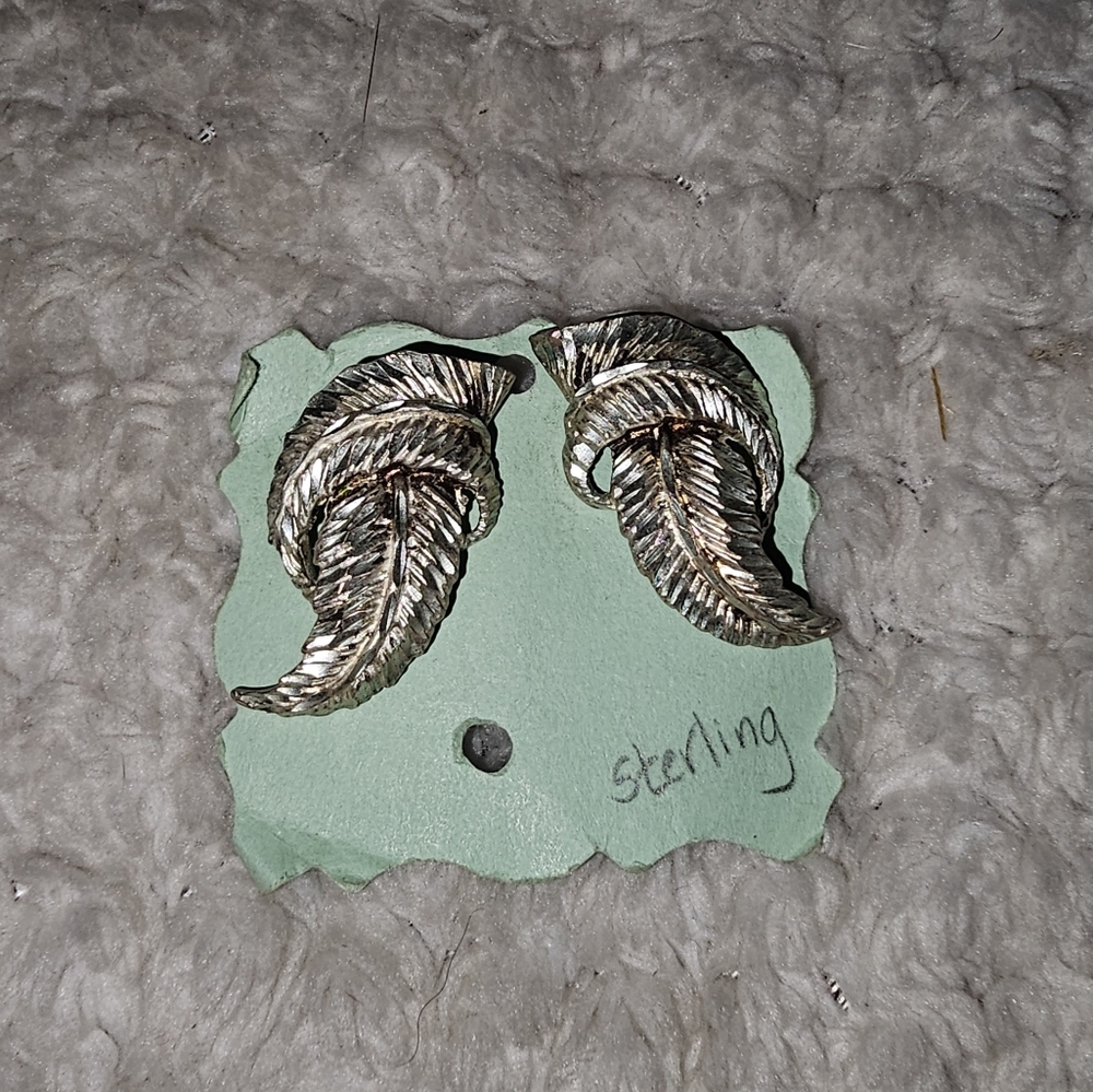 Vintage Sterling Silver Leaf Earrings
